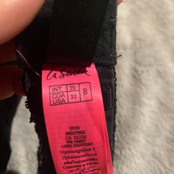 Like New strapless LaSenza bra - Picture 4 of 4